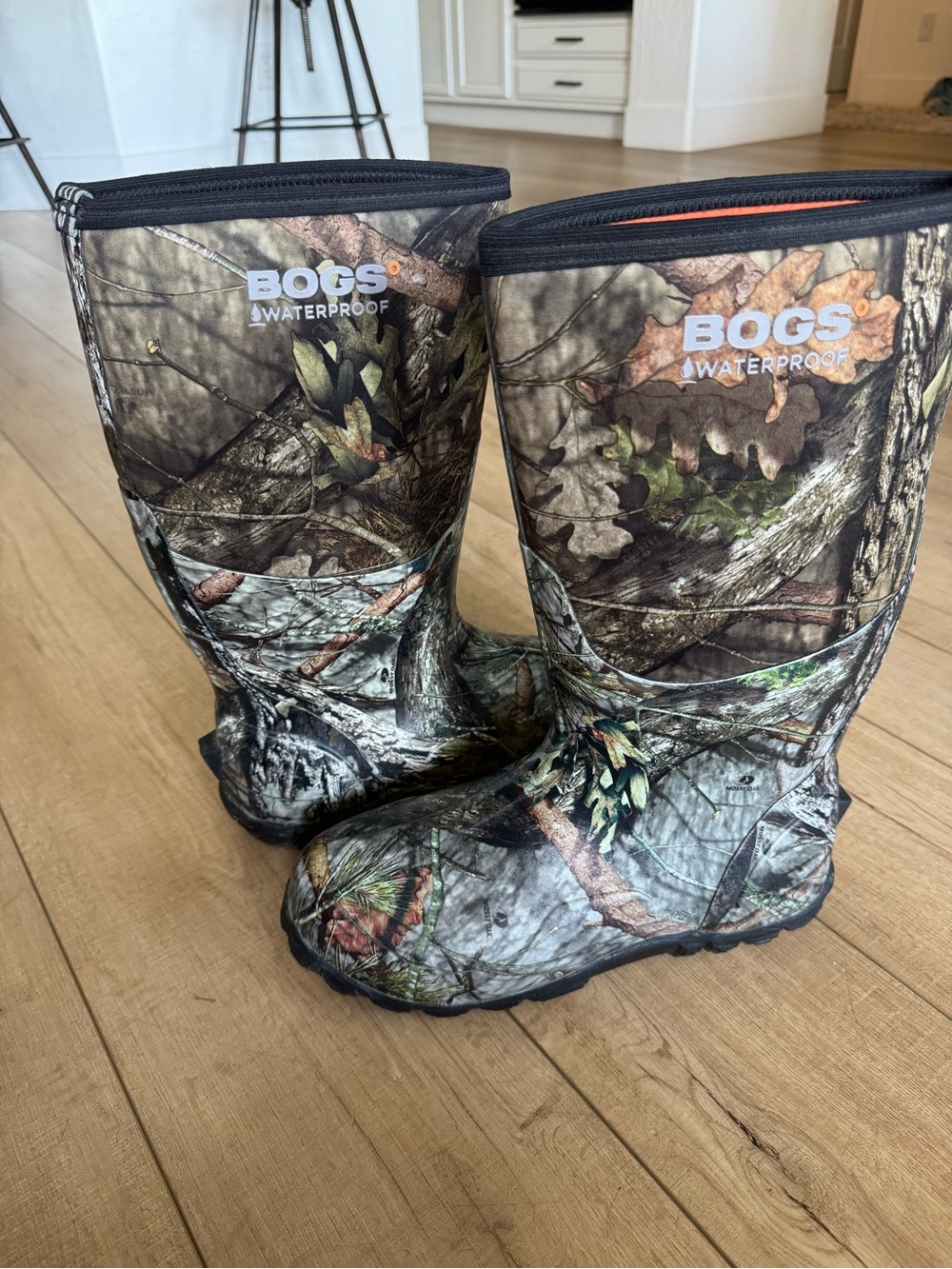 Bogs Men's Classic High Mossy Oak Camo Rain & Snow Boots - Brown Green